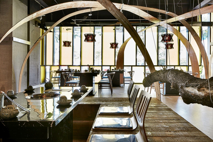 11_China-Lane-Hot-Pot-Restaurant-by-The-Swimming-Pool-Studio-Nanjing-China.jpg