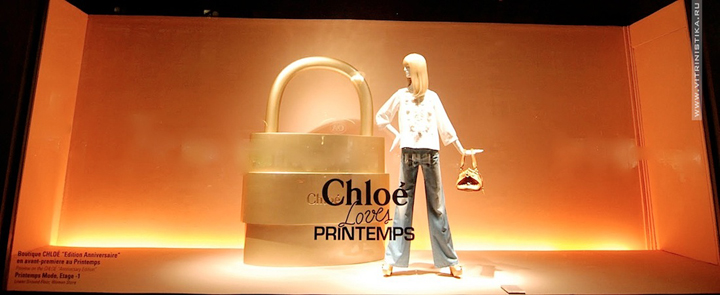 16_Chloe-windows-at-Printemps-Paris-04.jpg