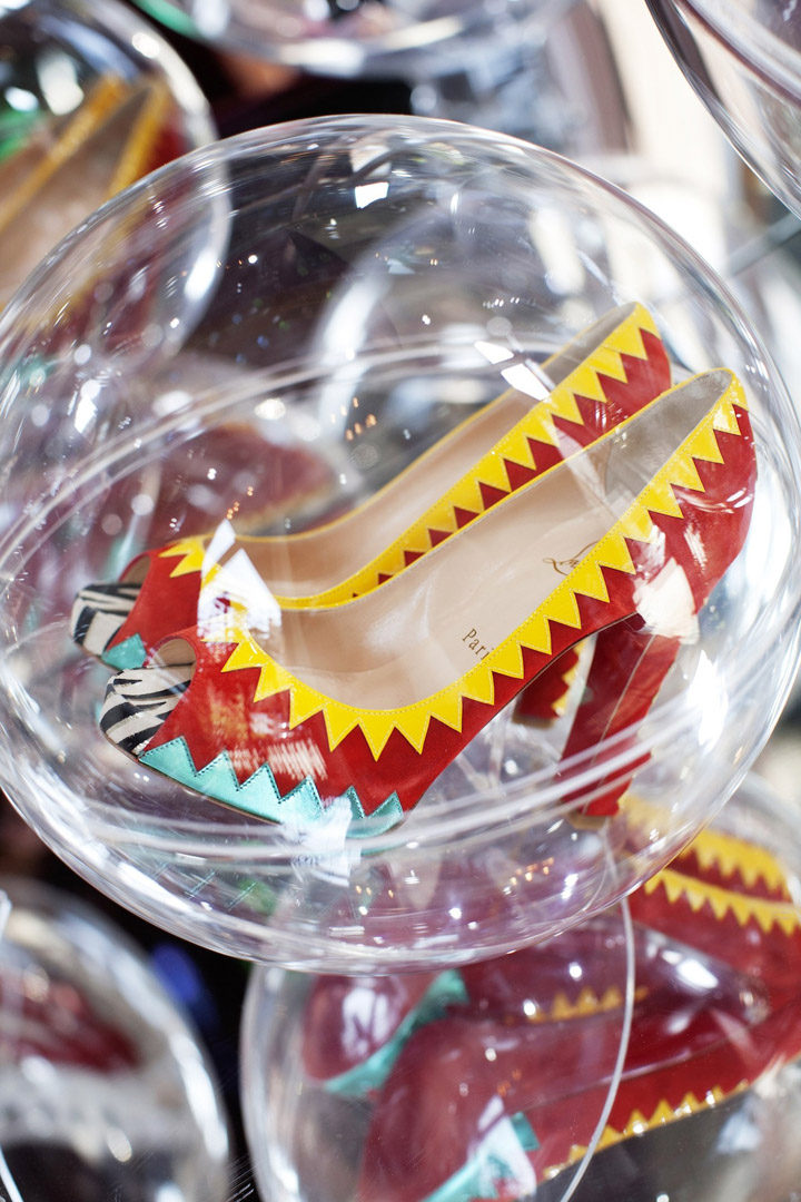18_Christian-Louboutin-Fun-Fair-Windows-02.jpg