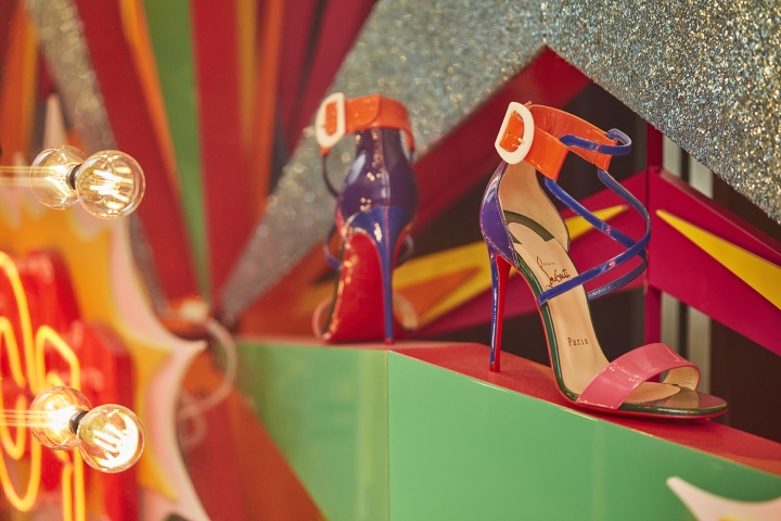 23_Christian-Louboutin-Summer-Pop-windows-by-Studio-XAG-Worldwide-10.jpg