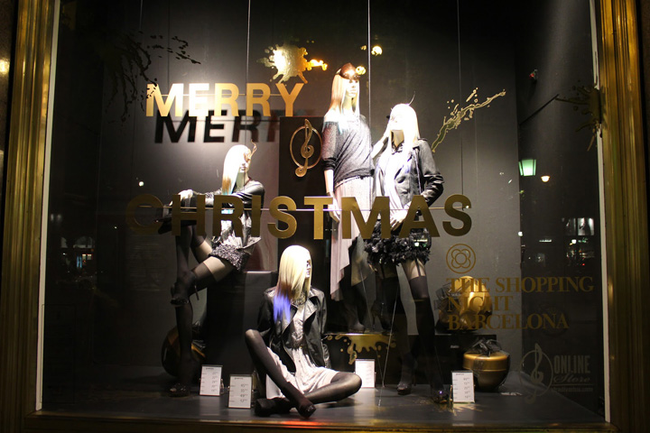 54_Christmas-New-Year-windows-collection-03.jpg