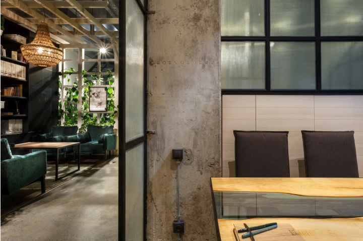 50_Circle-Line-Interiors-office-Dnepropetrovsk-Ukraine-40.jpg