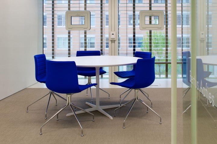 64_CJIB-offices-by-TEAM-4-Architecten-Leeuwarden-Netherlands-24.jpg