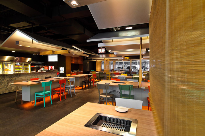 41_Coca-Grill-restaurant-by-Integrated-Field-Bangkok-06.jpg