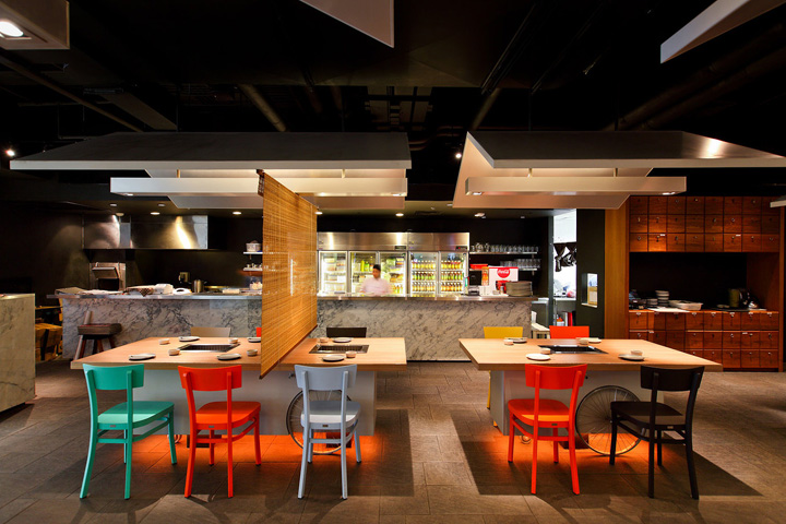 38_Coca-Grill-restaurant-by-Integrated-Field-Bangkok-09.jpg