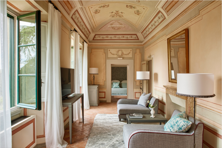 11_COMO-Castello-del-Nero-hotel-by-Paola-Navone-03-780x520.png