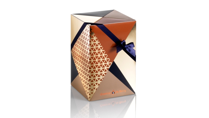 20_Comtesse-Du-Barry-Christmas-Coffret-And-Advent-Calendar-2017-by-2S-Global-Design02.jpg