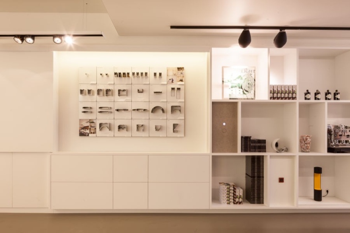 45_Concept-Gallery-by-Modular-Antwerp-Belgium-13.jpg