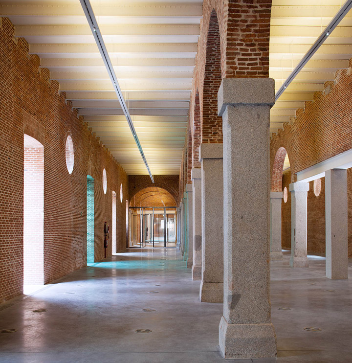 31_Conde-Duque-building-by-Carlos-de-Riano-Lozano-Madrid-Spain-02.jpg