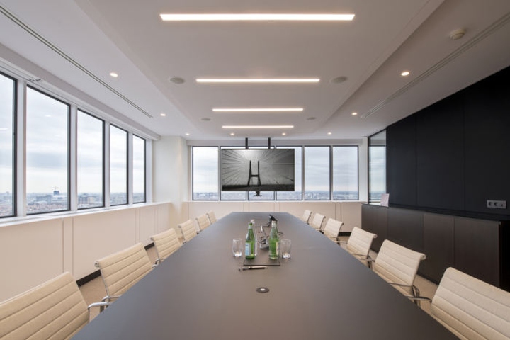 21_Core-Equity-Holdings-Offices-by-GREENARCH-architecture-environment-sprl-Brussels-Belgium-06.jpg