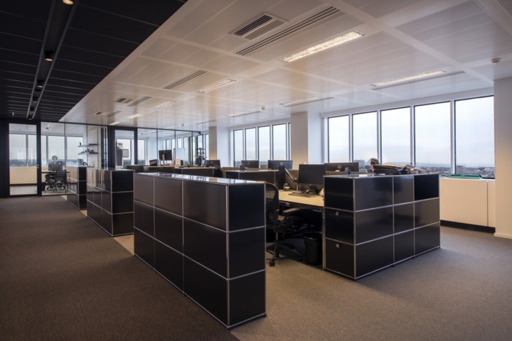 25_Core-Equity-Holdings-Offices-by-GREENARCH-architecture-environment-sprl-Brussels-Belgium-02.jpg