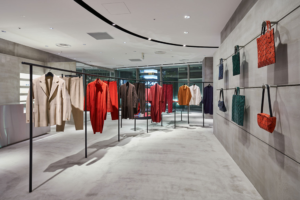 6_ISSEY-MIYAKE-Shibuya-store-01-300x200.png