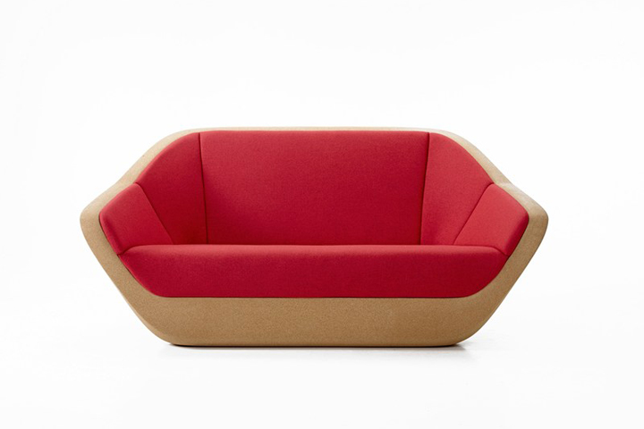 11_Corques-Sofa-by-Lucie-Koldova-for-PER-USE-02.jpg