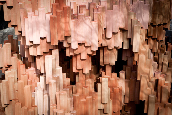 24_Corrugated-Cardboard-Pavilion-by-Miguel-Arraiz-Garcia-David-Moreno-Terron-Valencia-Spain-03.jpg