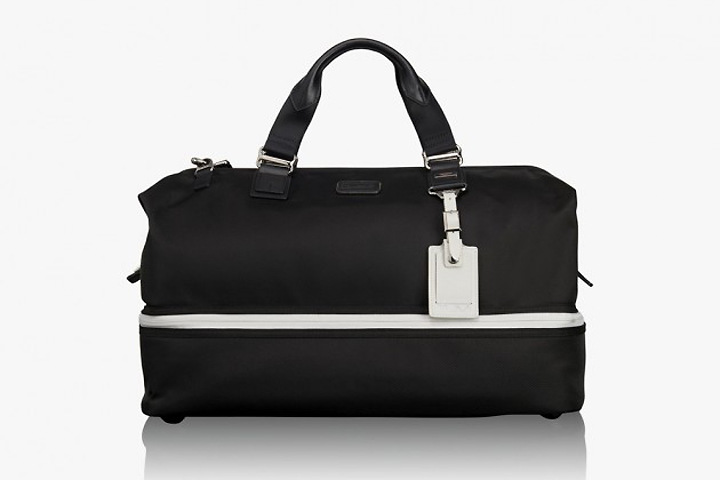 9_Crafted-Line-luggage-set-for-Lexus-25th-Anniversary-by-TUMI.jpg