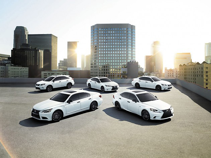 20_Crafted-Line-luggage-set-for-Lexus-25th-Anniversary-by-TUMI-10.jpg