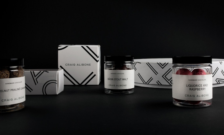 36_Craig-Alibone-Chocolate-packaging-by-by-north04.jpg