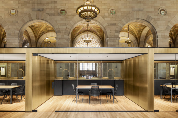 18_crew-collective-offices-montreal-9-700x467.jpg