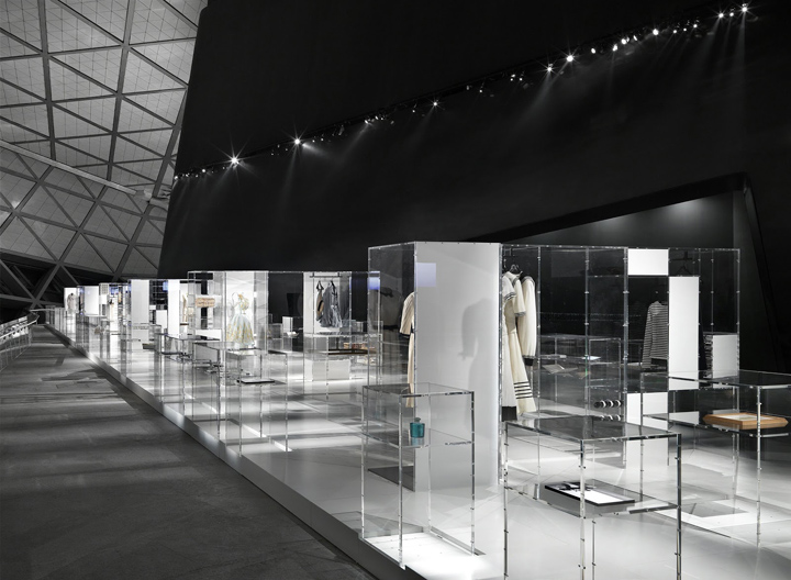 18_CULTURE-CHANEL-The-Exhibition-Guangzhou-03.jpg
