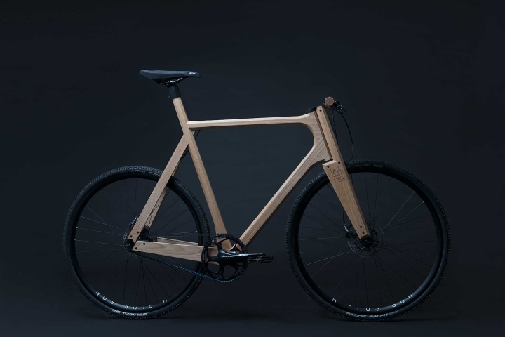 16_Minimalist-Wooden-Bike-by-Paul-Timmer-03.jpg