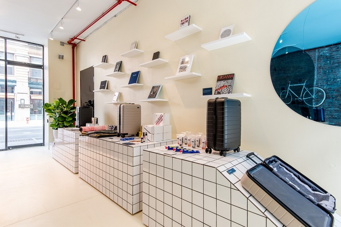 SI设计不仅能提升品牌/产品竞争力(图1) 2-2003101HKC07.jpg